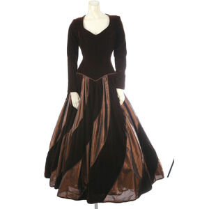 Patricia Rhodes Velvet Couture Ball Gown Brown Hibiscus Embroidered Dress Sz 6